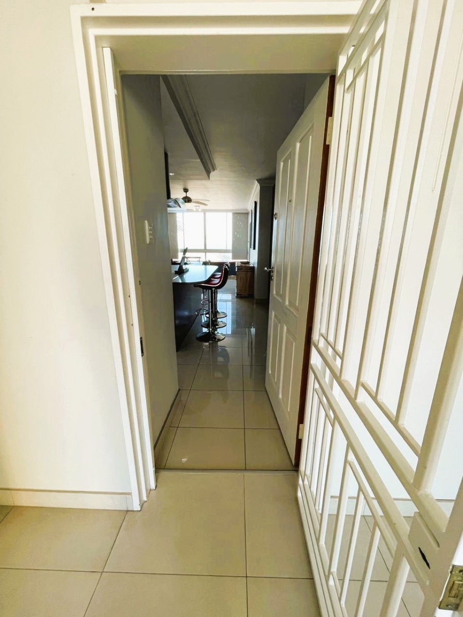 2 Bedroom Property for Sale in Summerstrand Eastern Cape